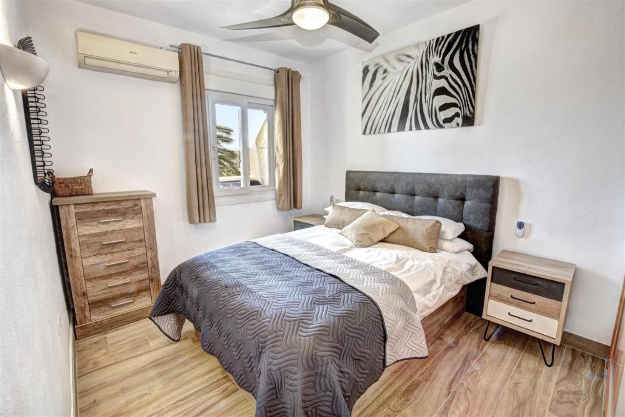 Benal Beach, Luxury Sea & Mountain View Beachside 1 Bedroom Apartment Benalmádena Exterior foto